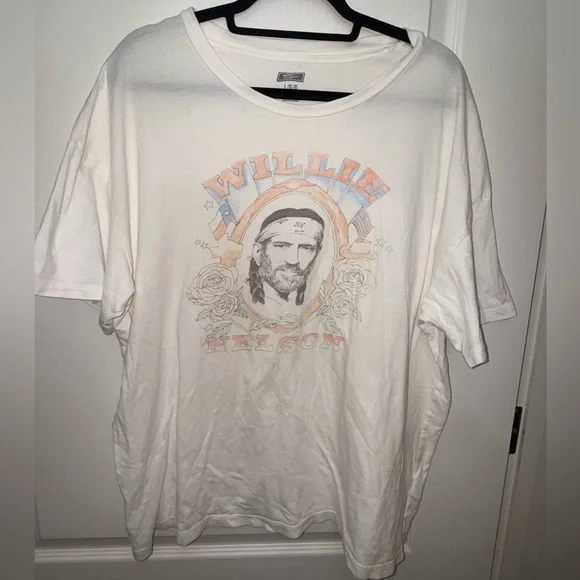 Willie Nelson White Graphic T-Shirt - Picture 1 of 3